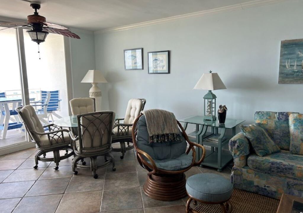 Photo of Livingroom in Parasol West