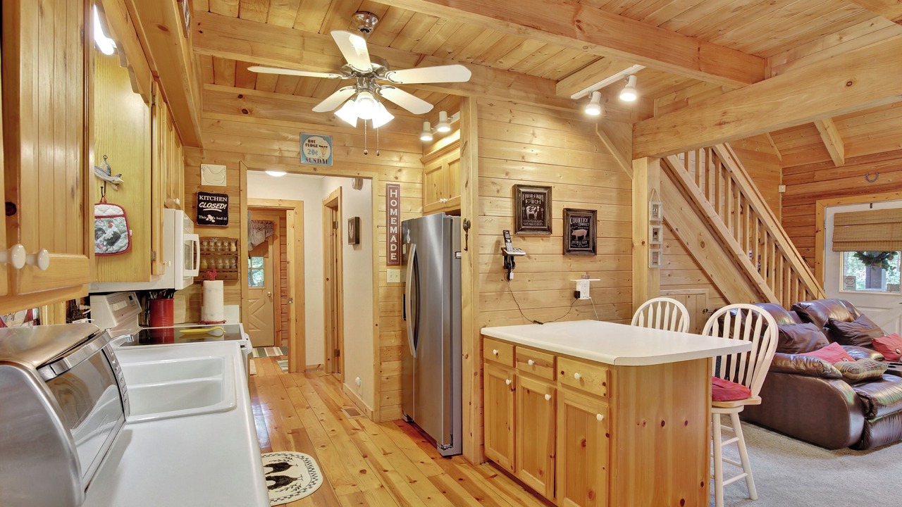 Photo of Others in Pine Mountain