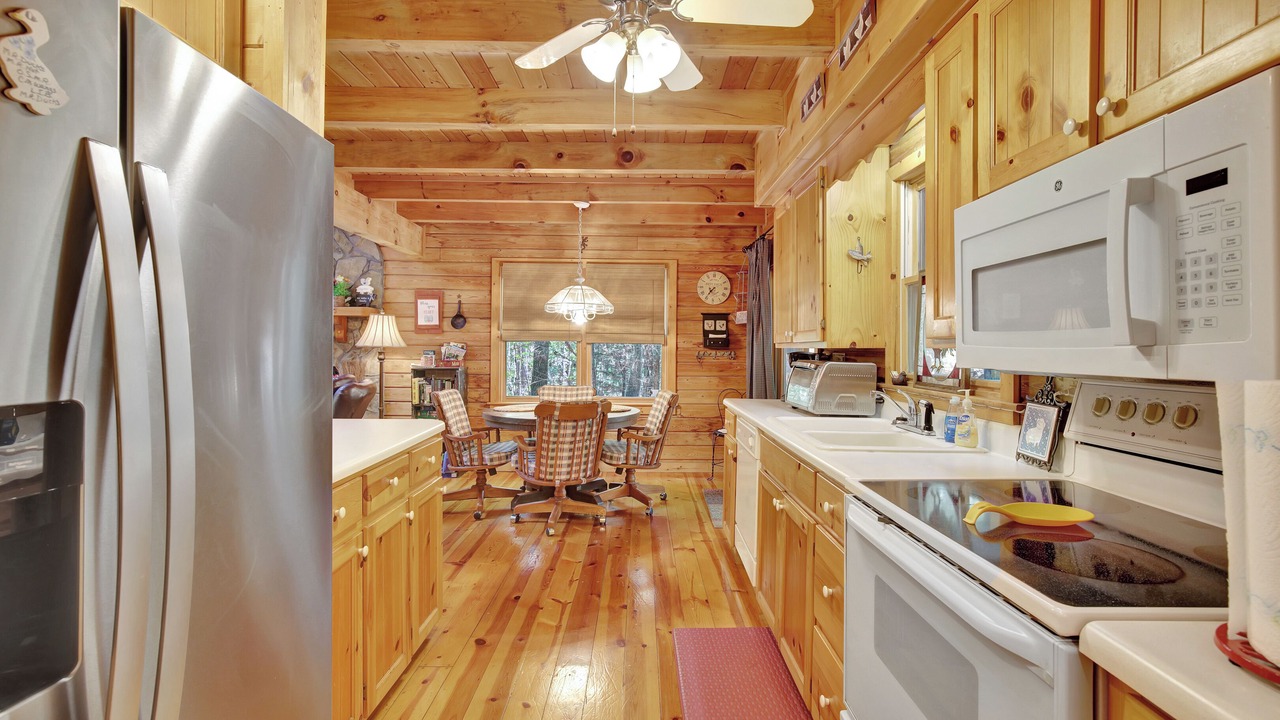 Photo of Kitchen in Pine Mountain