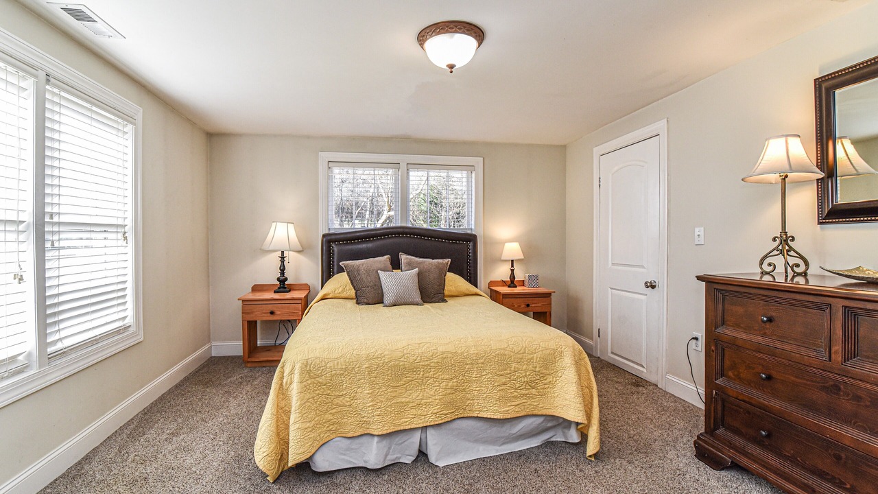 Photo of Bedroom in Hot Springs