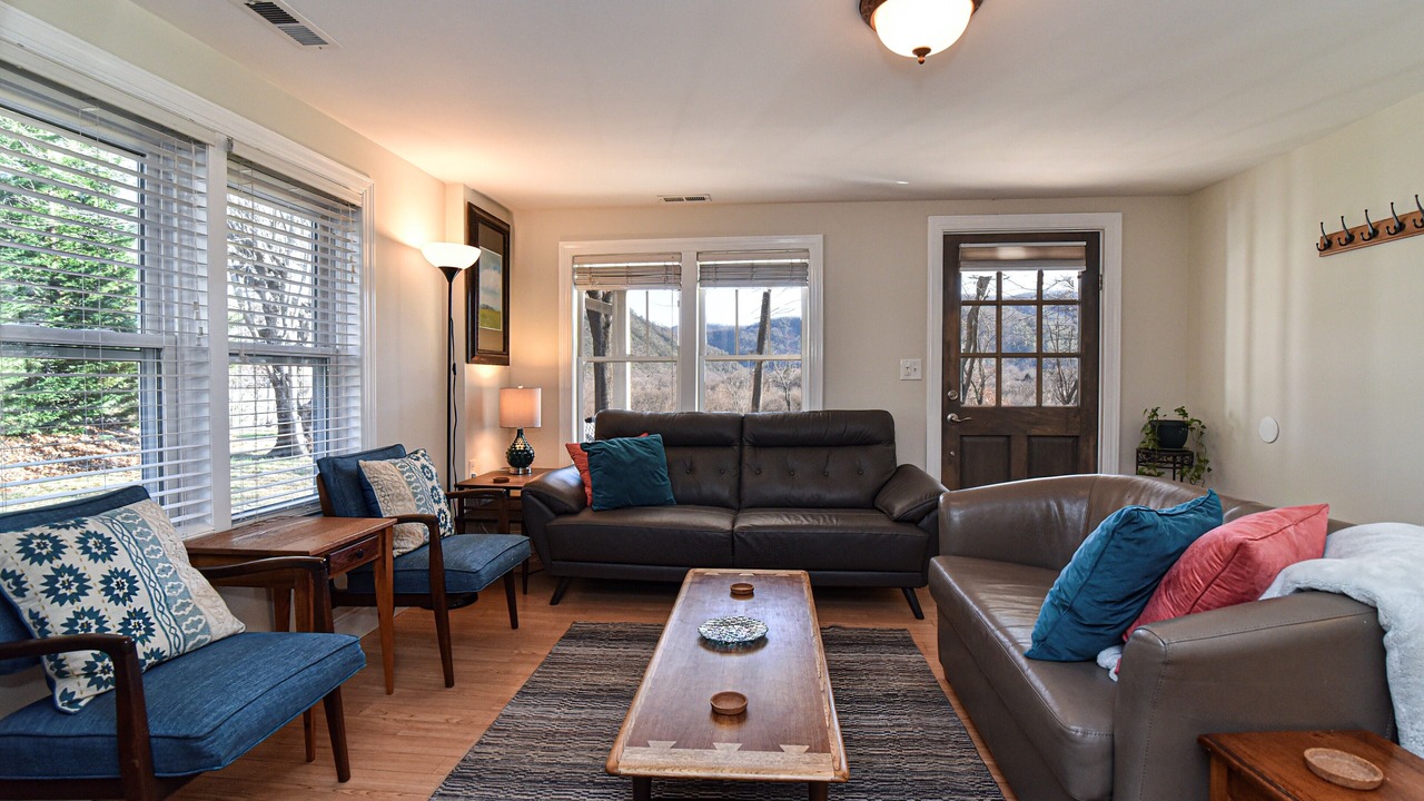Photo of Livingroom in Hot Springs