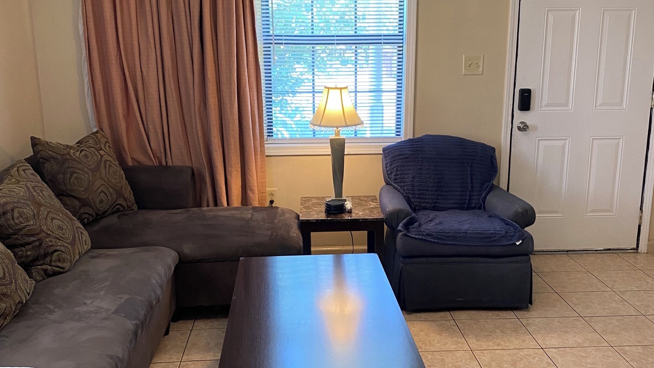 Photo of Livingroom in Biloxi