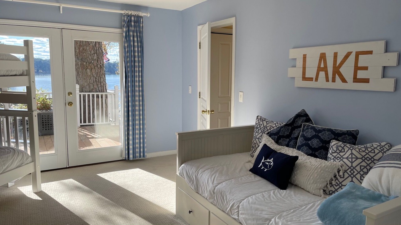 Photo of Bedroom in Monticello