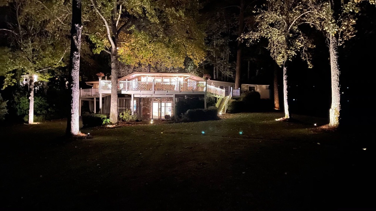 Photo of Others in Monticello