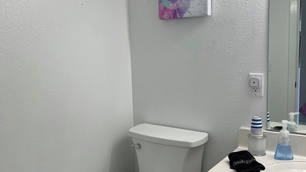 Photo of Bathroom in Sunnyside