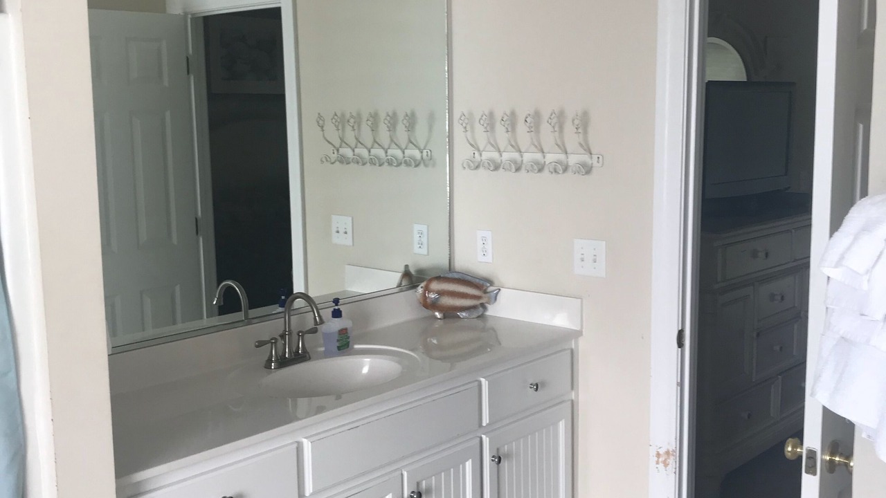 Photo of Bathroom in Ocean Ridge