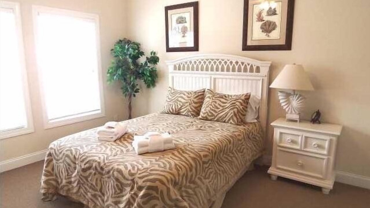 Photo of Bedroom in Ocean Ridge
