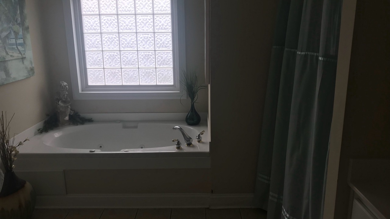 Photo of Bathroom in Ocean Ridge