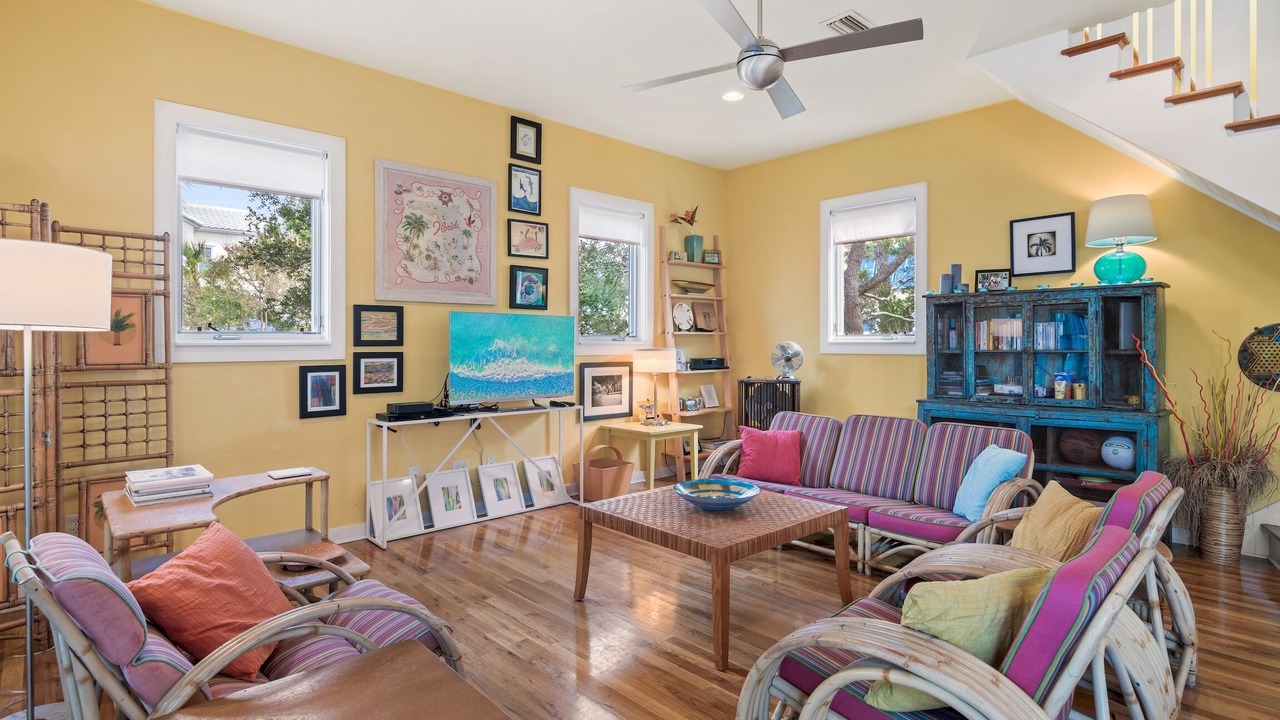 Photo of Livingroom in Sunnyside