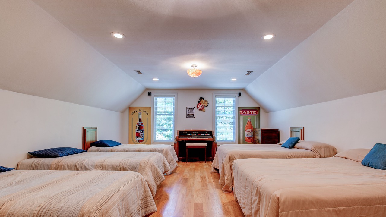 Photo of Bedroom in Maggie Valley
