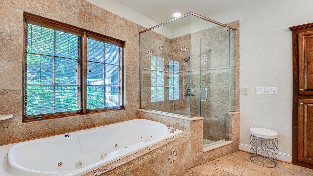 Photo of Bathroom in Maggie Valley