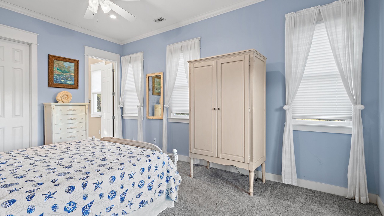Photo of Bedroom in Sunnyside