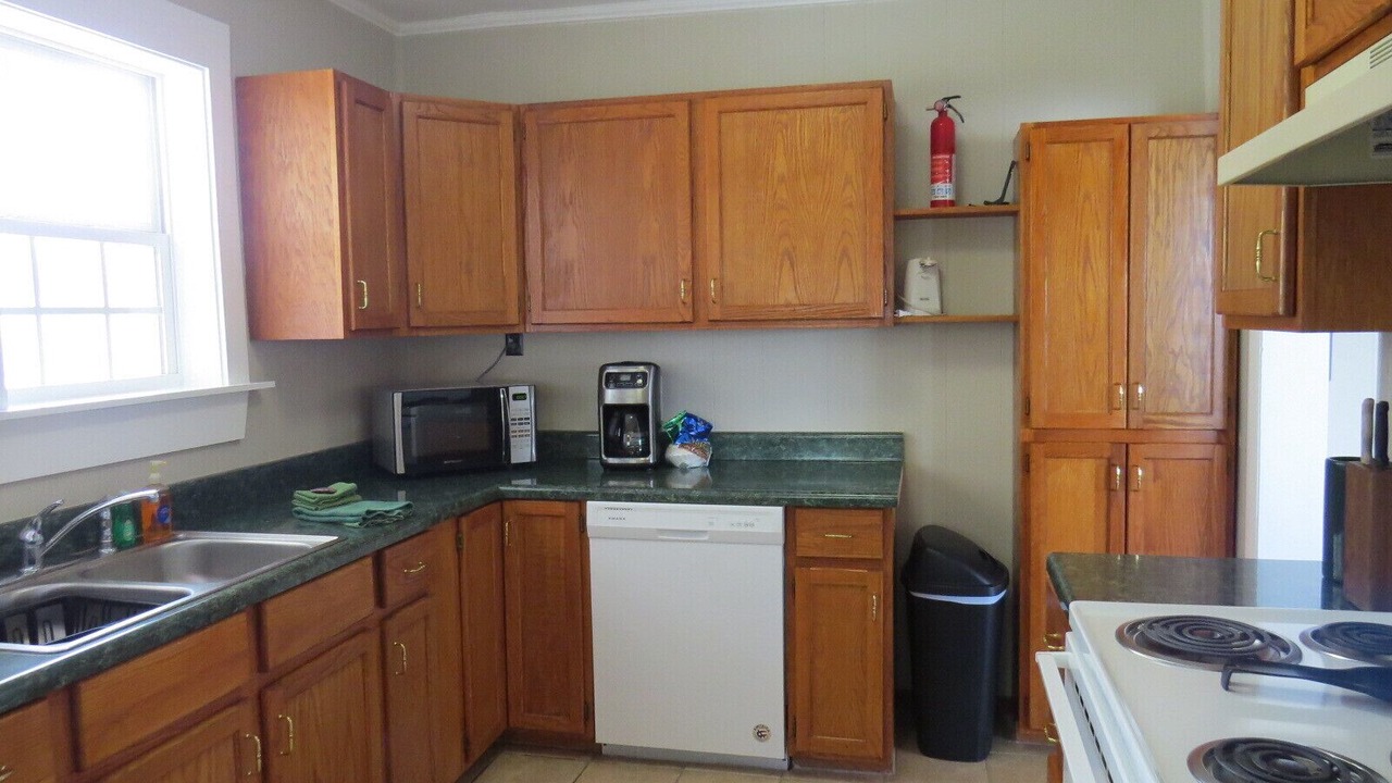Photo of Kitchen in Guntersville