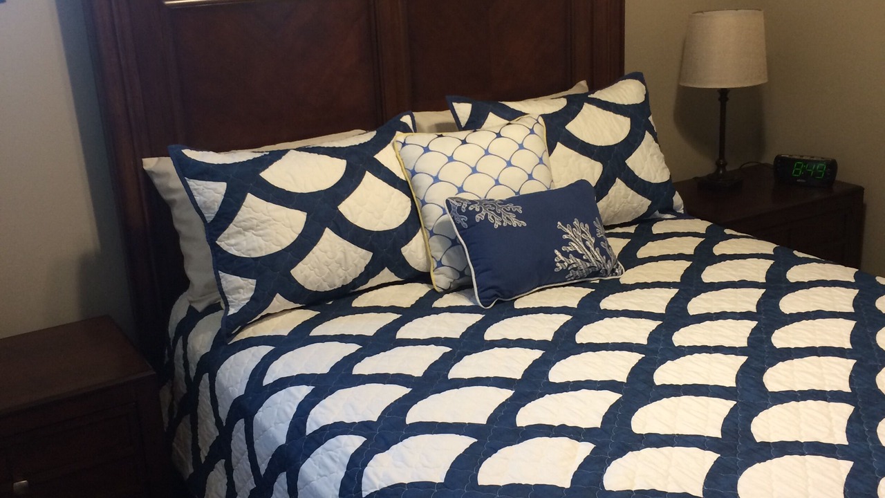Photo of Bedroom in Arnolds Park