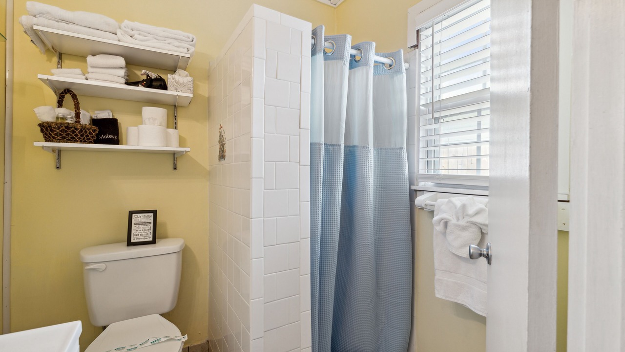 Photo of Bathroom in Laguna Beach