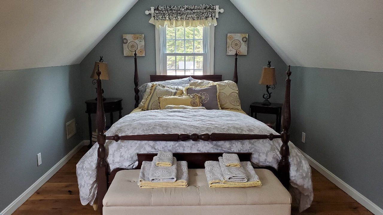 Photo of Bedroom in Southbridge