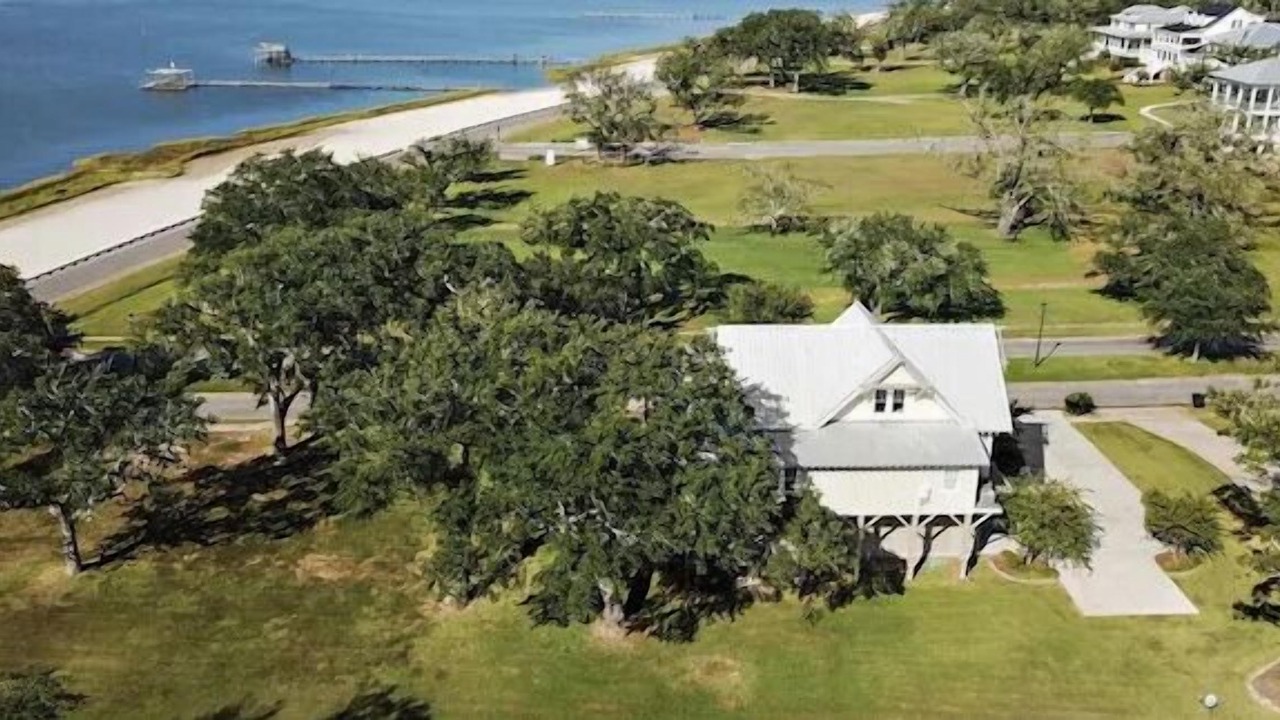 Photo of Outdoor in Ocean Springs