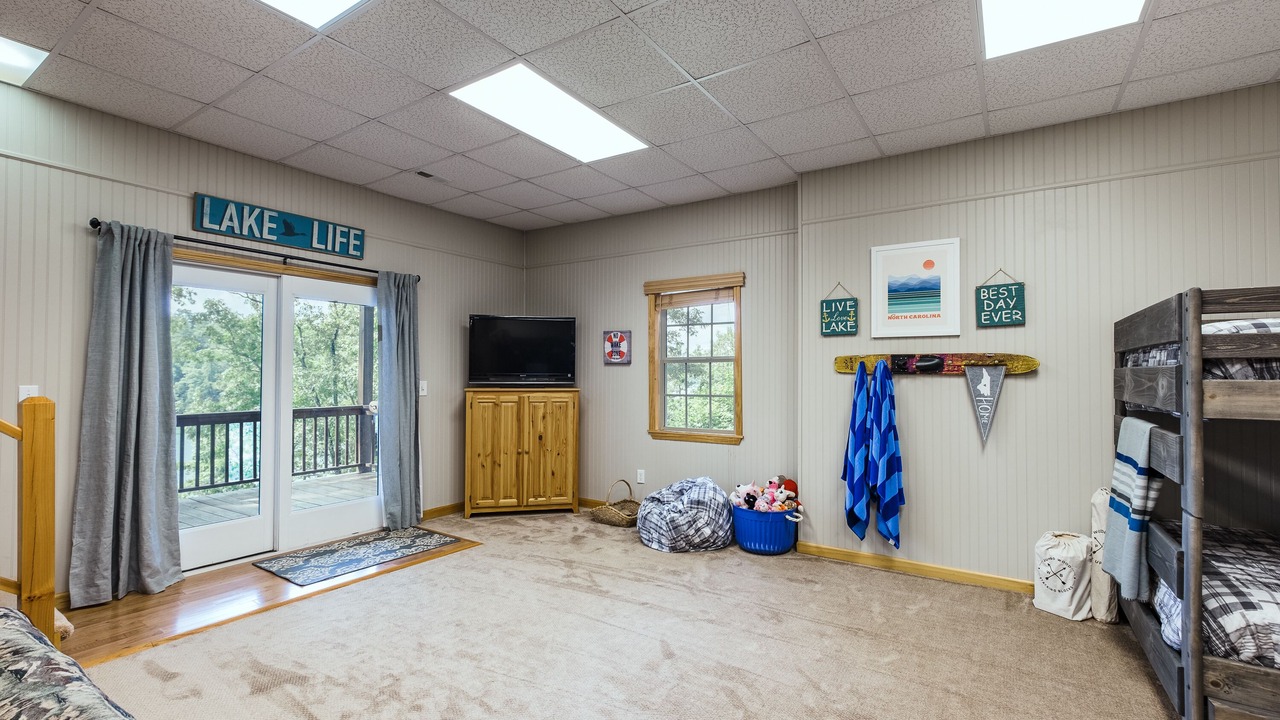 Photo of Bedroom in Unaka