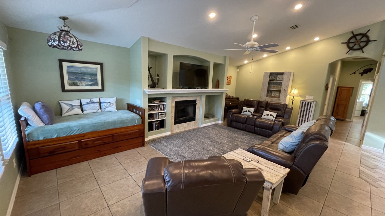 Photo of Bedroom in Homosassa