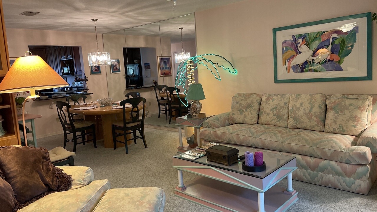 Photo of Livingroom in Melbourne Beach