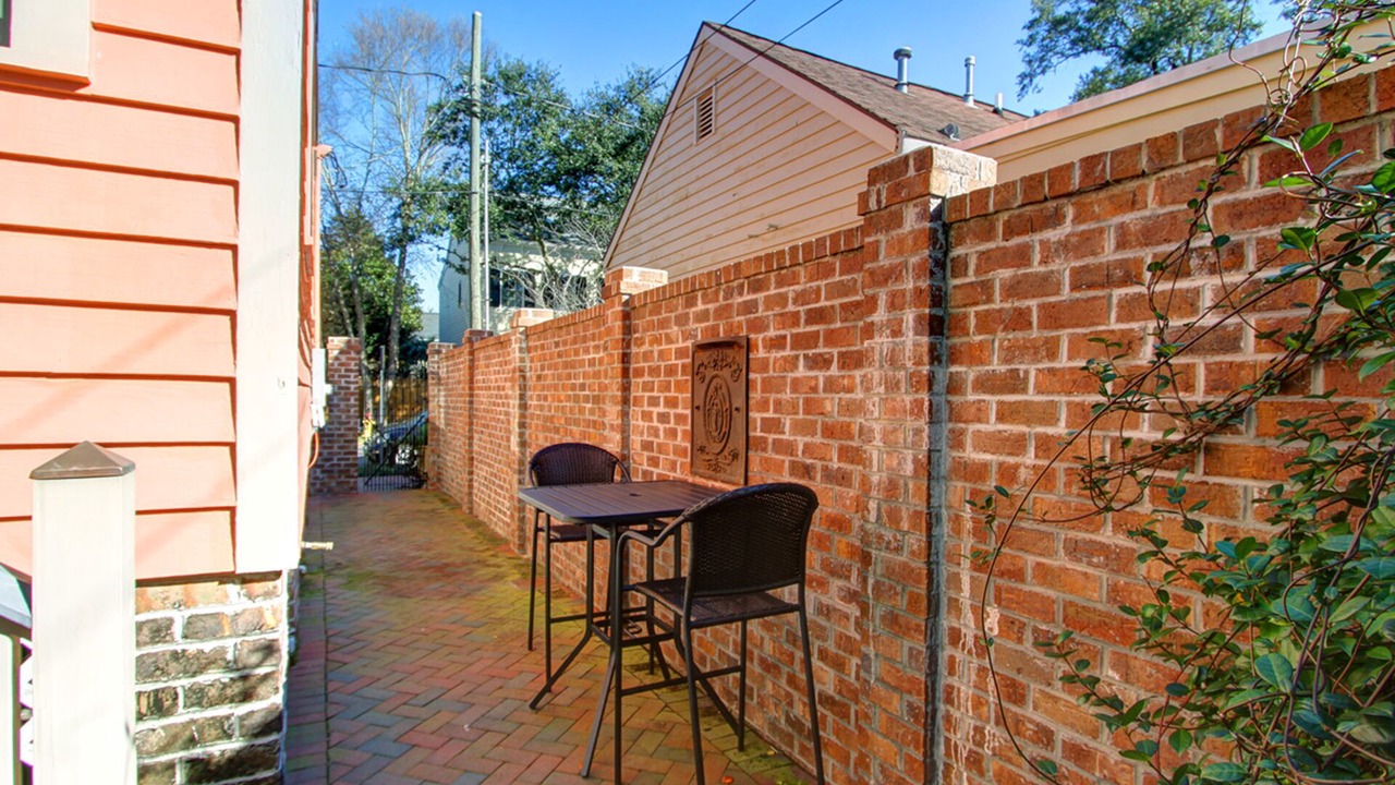 Photo of Outdoor in Hitch Village - Fred Wessels Homes