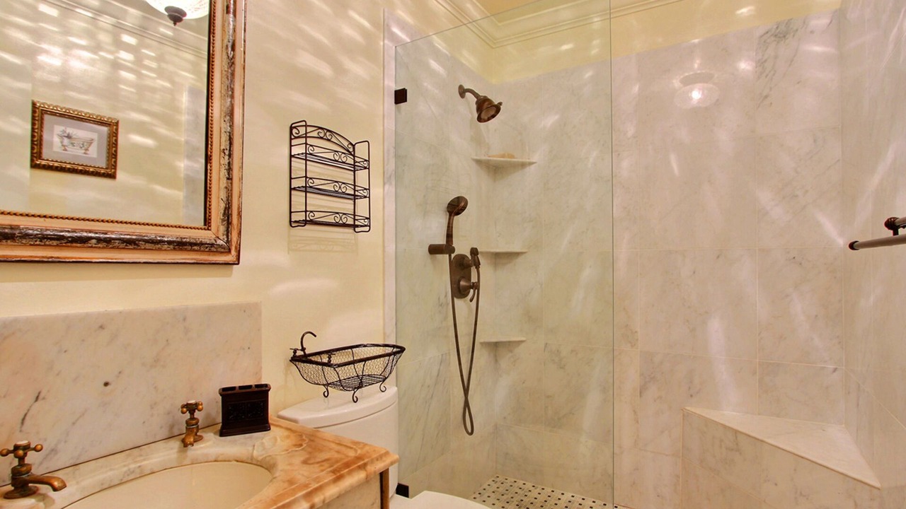 Photo of Bathroom in Hitch Village - Fred Wessels Homes