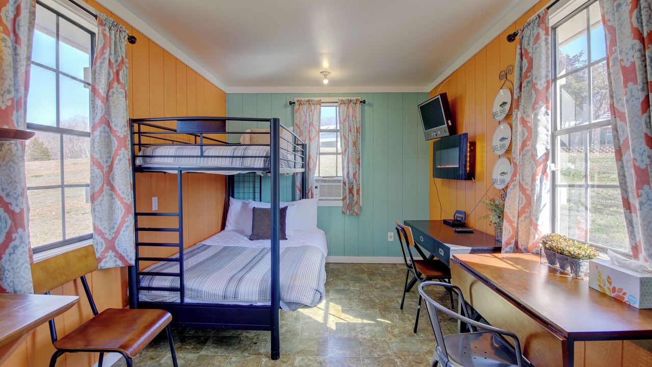 Photo of Bedroom in Jefferson City