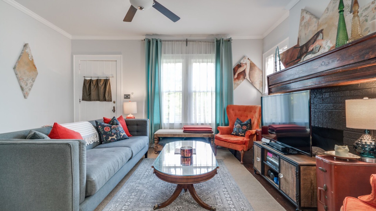 Photo of Livingroom in Atlanta
