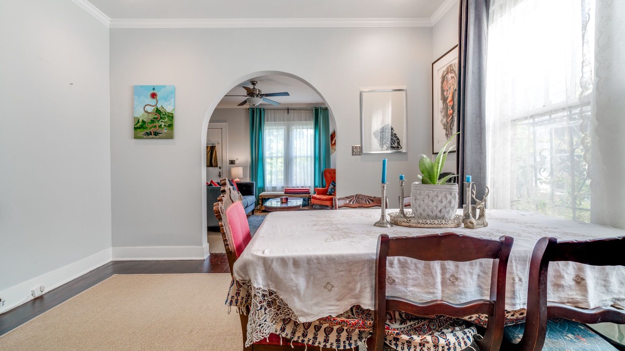 Photo of Livingroom in Atlanta