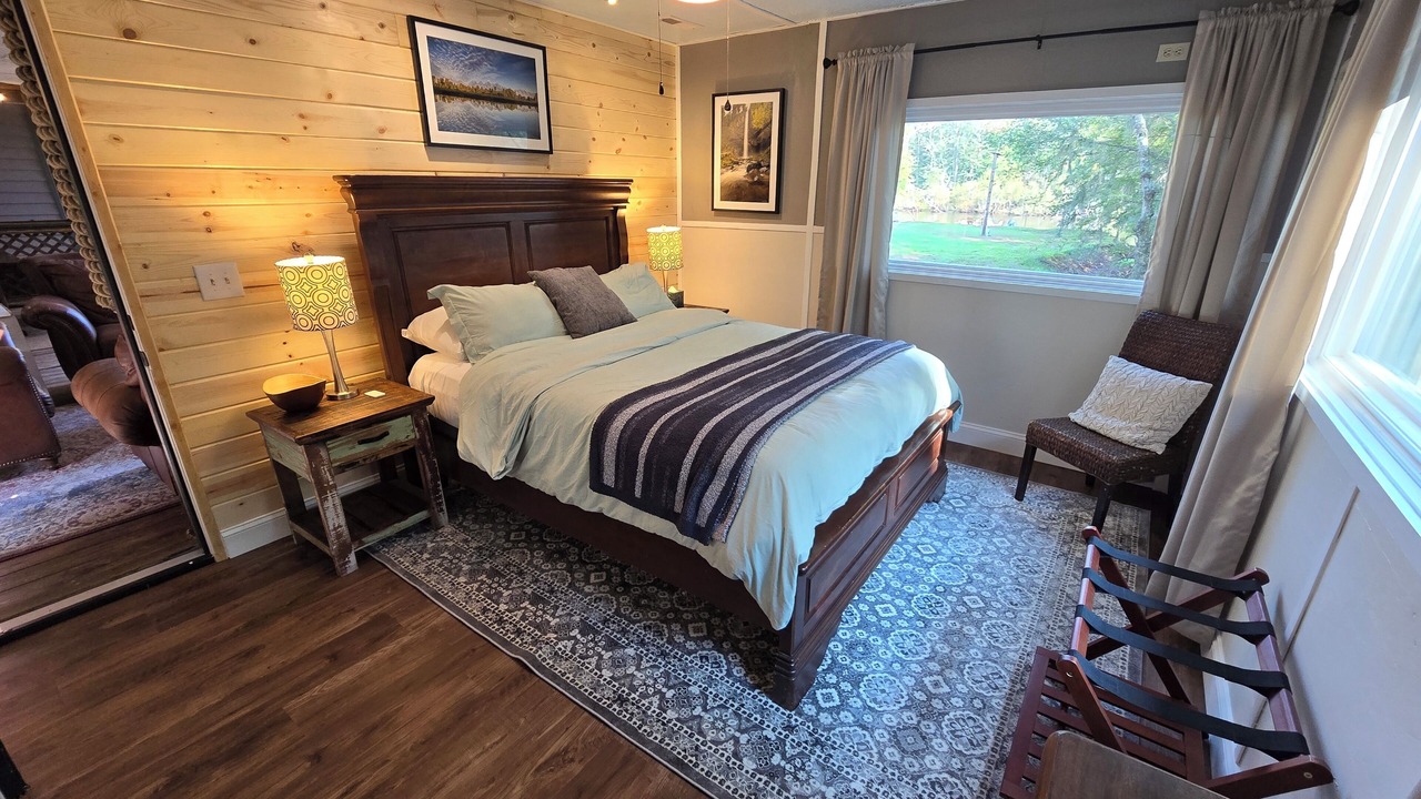 Photo of Bedroom in Ridgeville