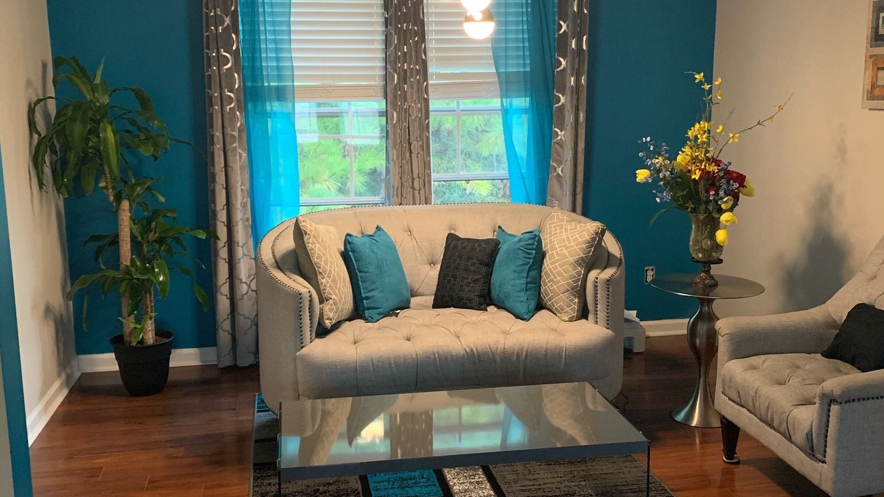 Photo of Livingroom in Conley
