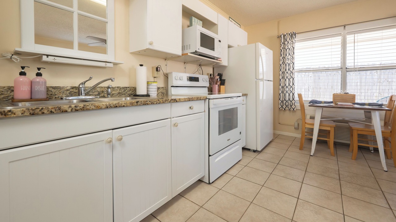Photo of Kitchen in Laguna Beach