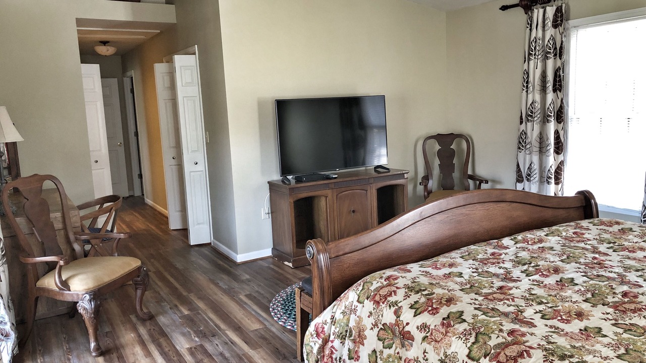 Photo of Bedroom in Waynesville