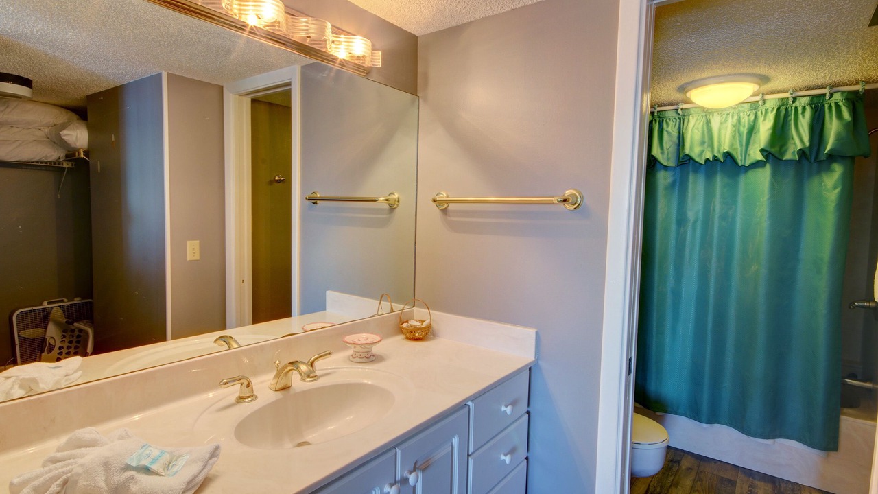 Photo of Bathroom in Fort Walton Beach