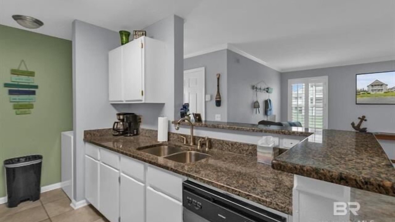 Photo of Kitchen in Oak