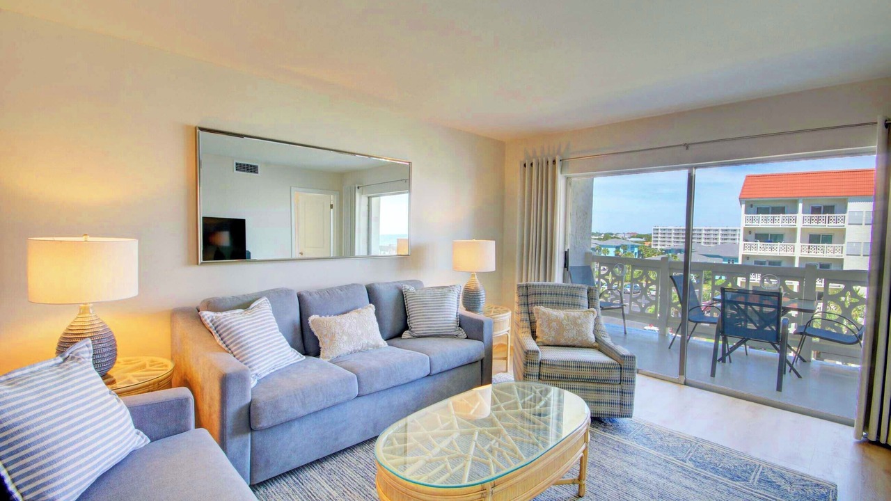 Photo of Livingroom in Fort Walton Beach