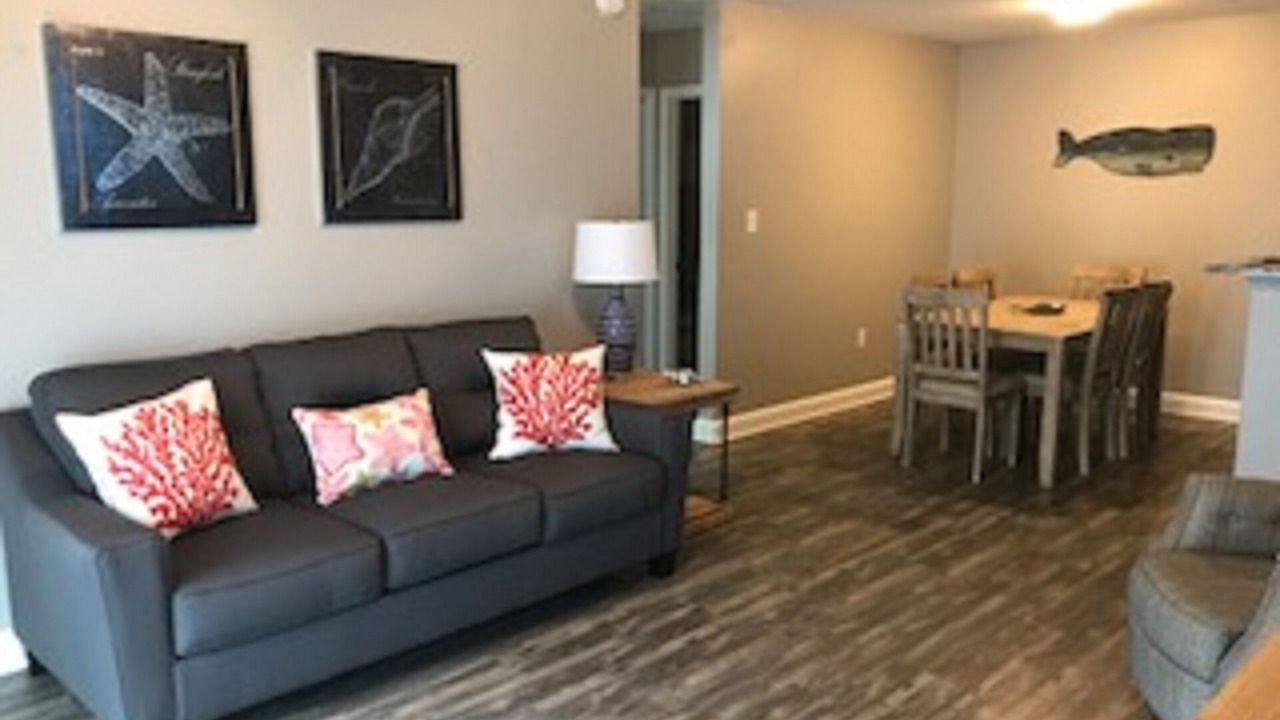 Photo of Livingroom in Oak