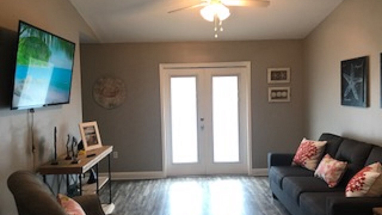 Photo of Livingroom in Oak