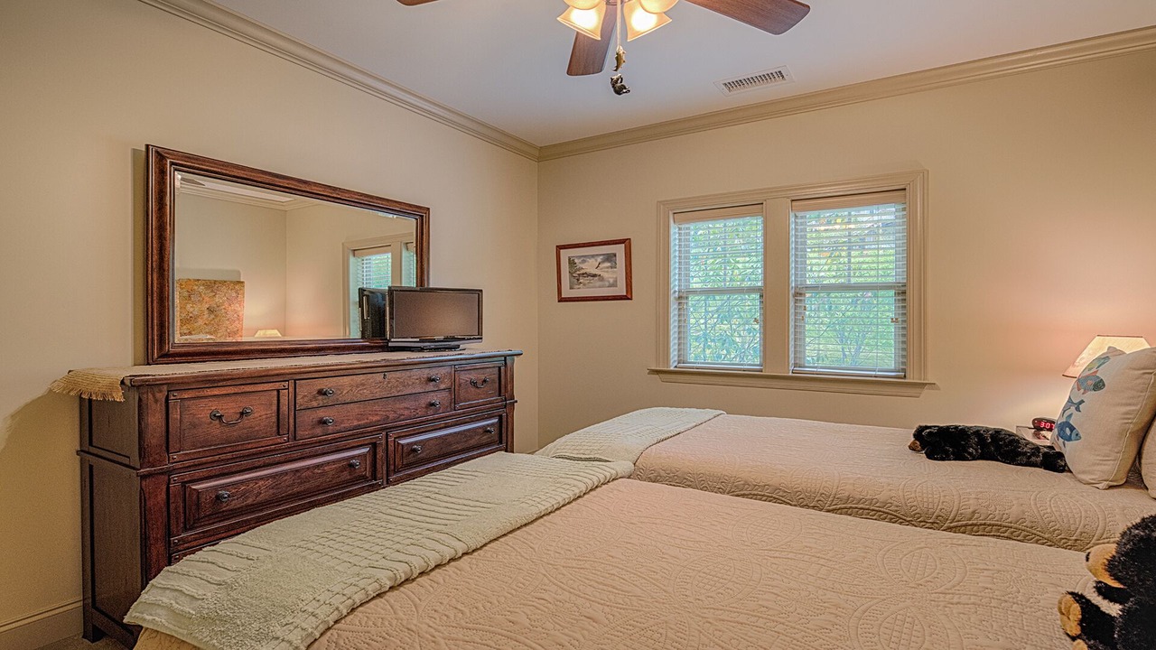 Photo of Bedroom in Maggie Valley