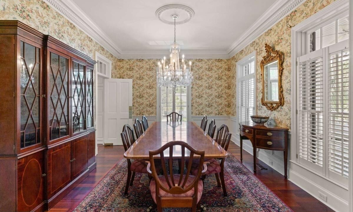 Photo of Livingroom in King City