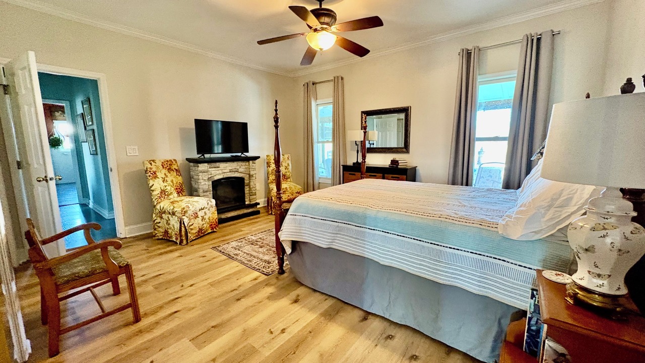 Photo of Bedroom in Bryant
