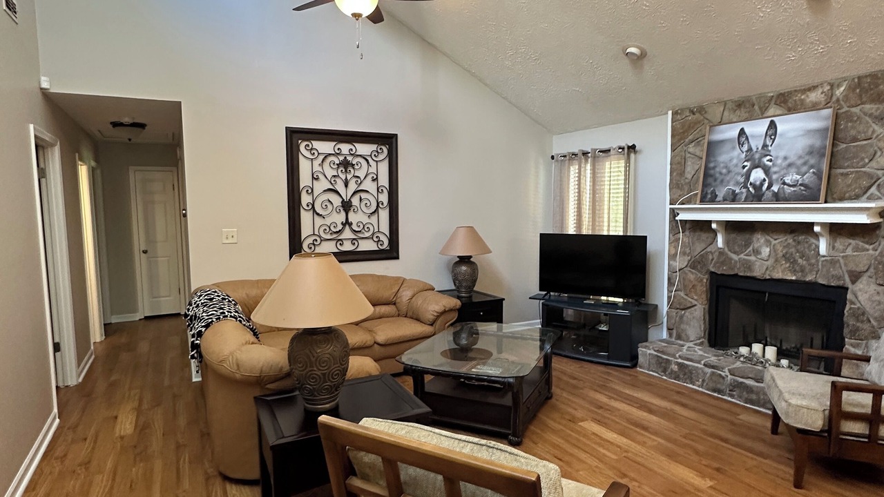 Photo of Livingroom in Fayetteville