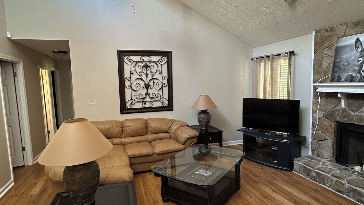 Photo of Livingroom in Fayetteville