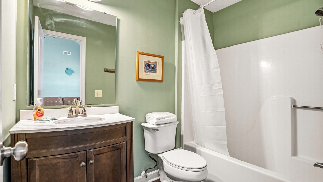 Photo of Bathroom in Cherry Grove Beach