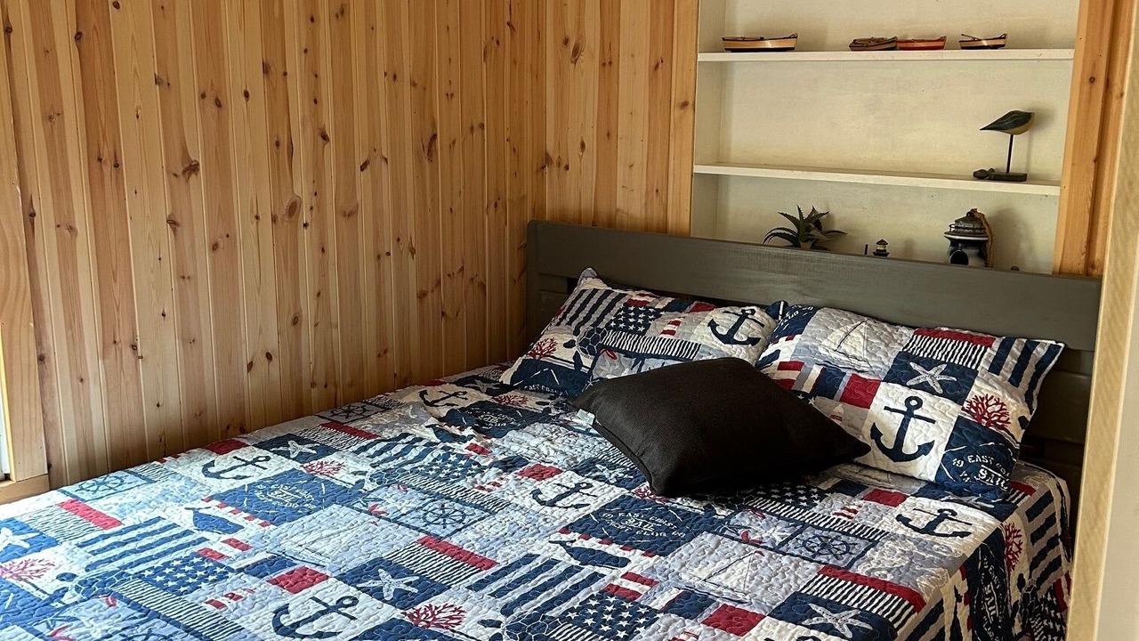 Photo of Bedroom in Mayhew