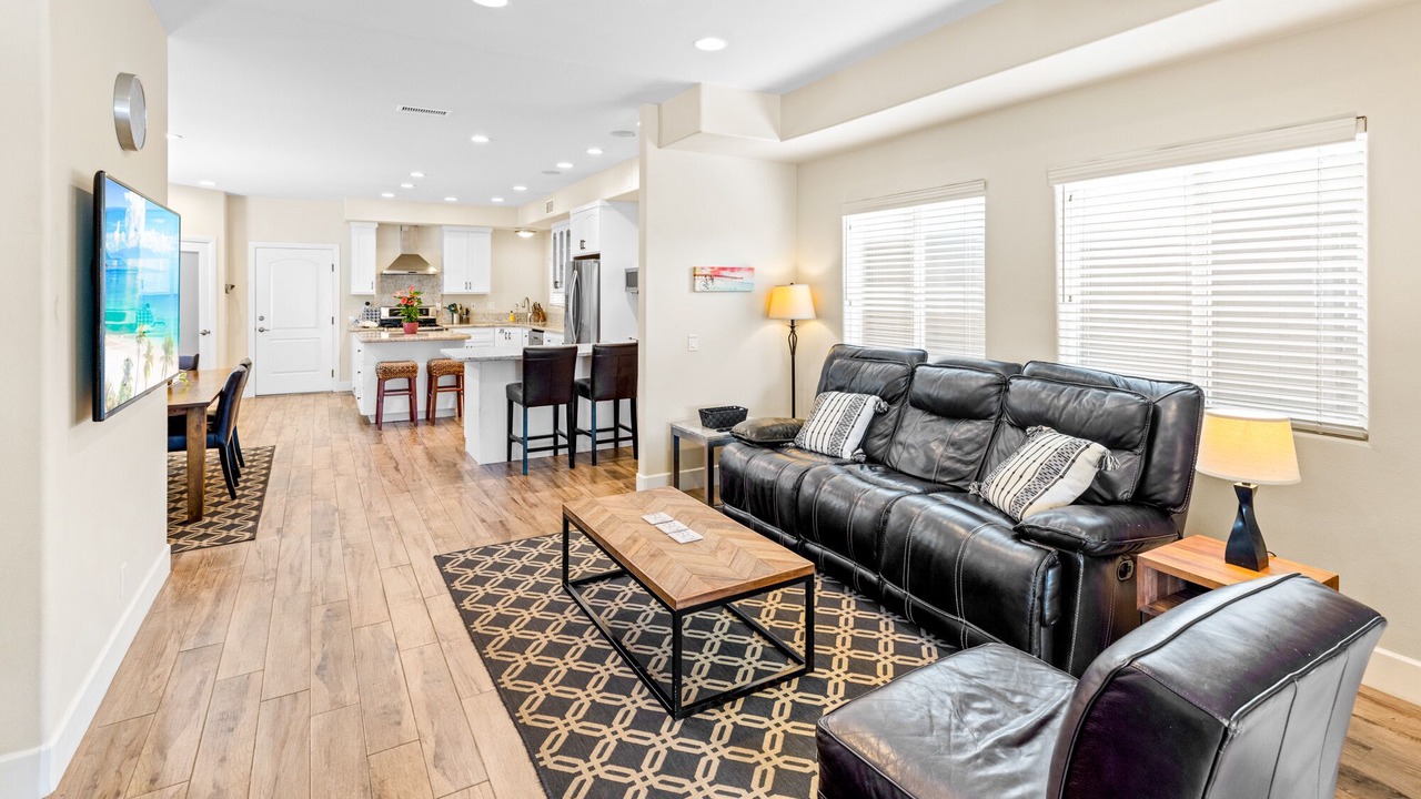 Photo of Livingroom in Huntington Beach