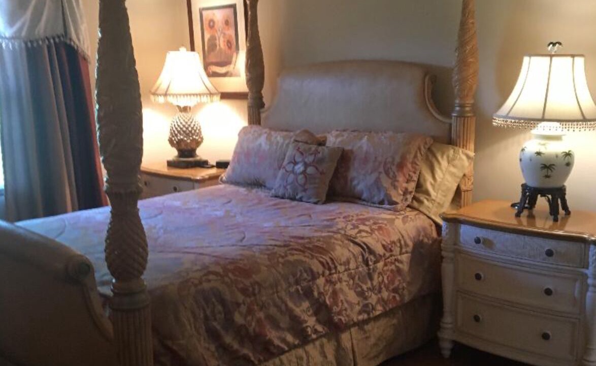 Photo of Bedroom in Gulfport