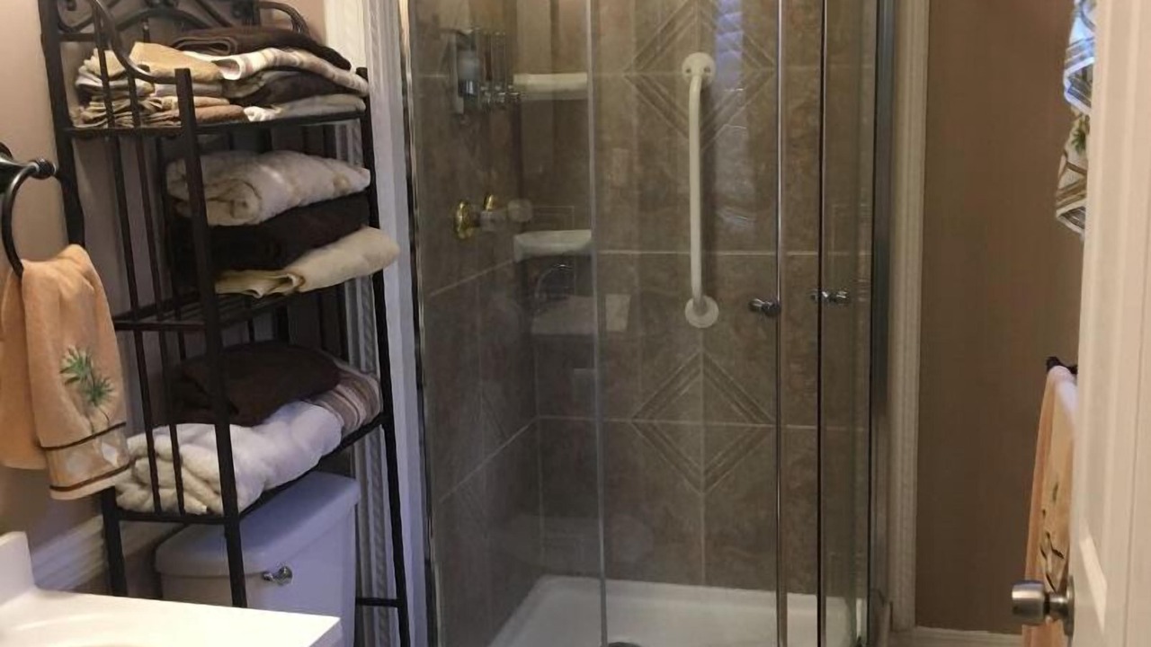 Photo of Bathroom in Gulfport