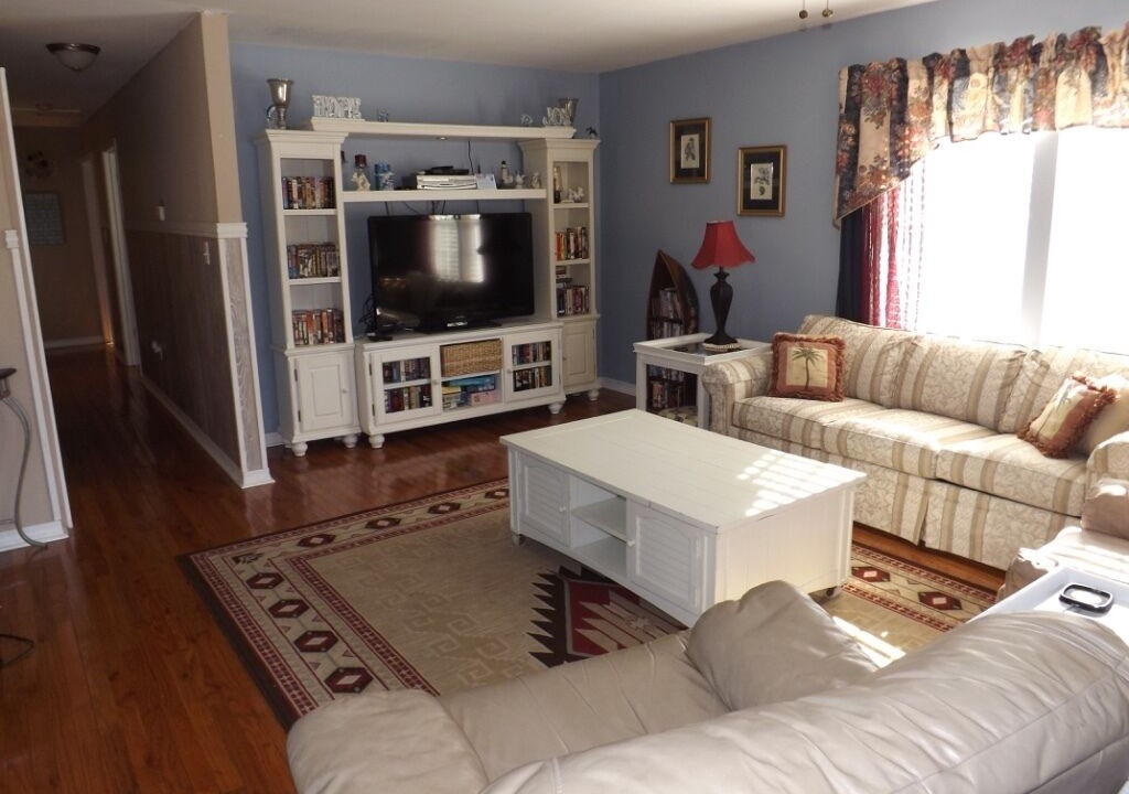 Photo of Bedroom in Gulfport