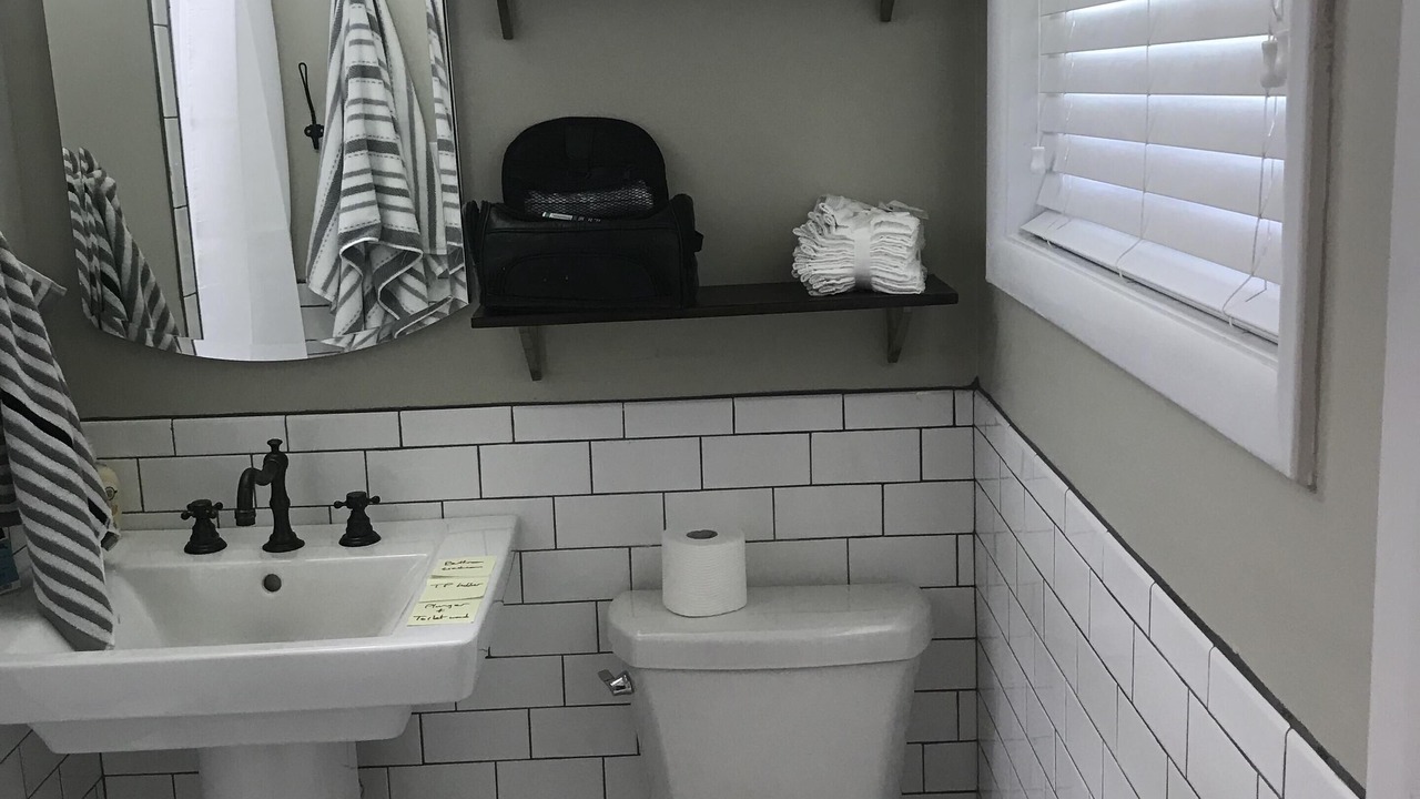 Photo of Bathroom in Forest Hills